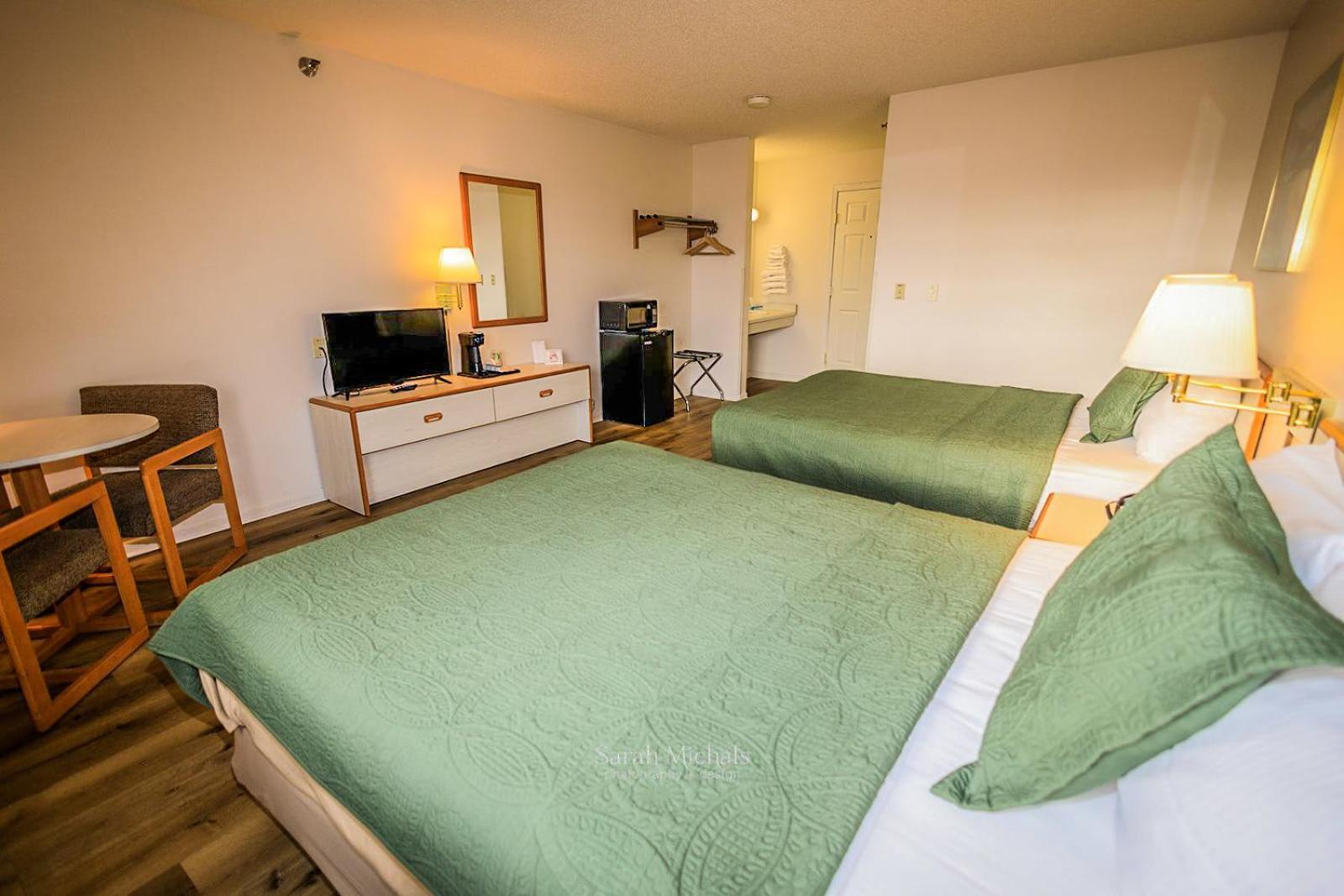Mountain Host Motor Inn Iron Mountain Pokoj fotografie